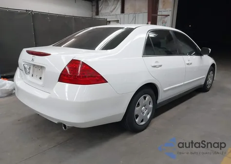 2007 Honda Accord 2.4 Lx из США, поврежденный, VIN 3HGCM56457G702315